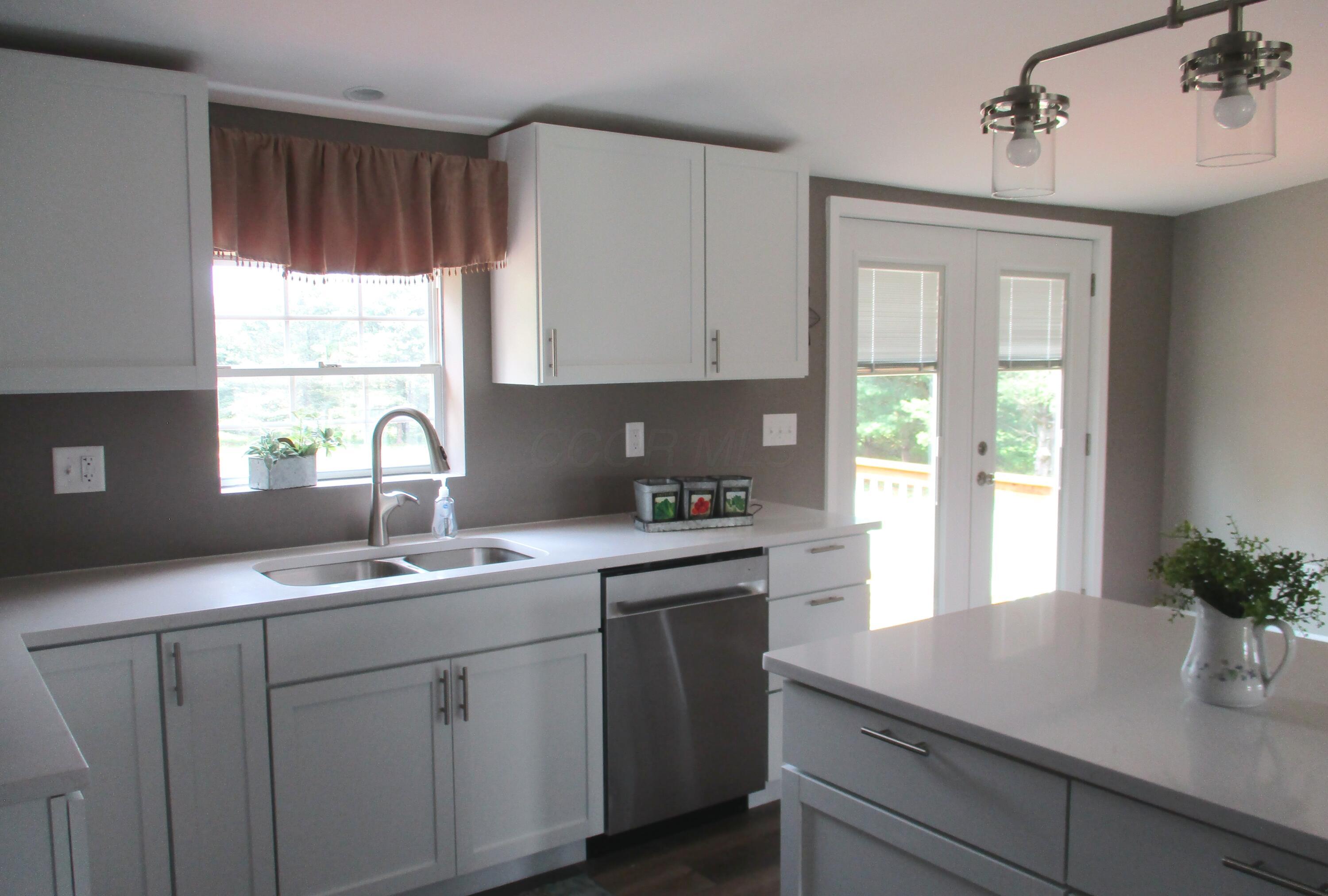 2215 Mcdonald Hill Road, Frankfort, Ohio image 11