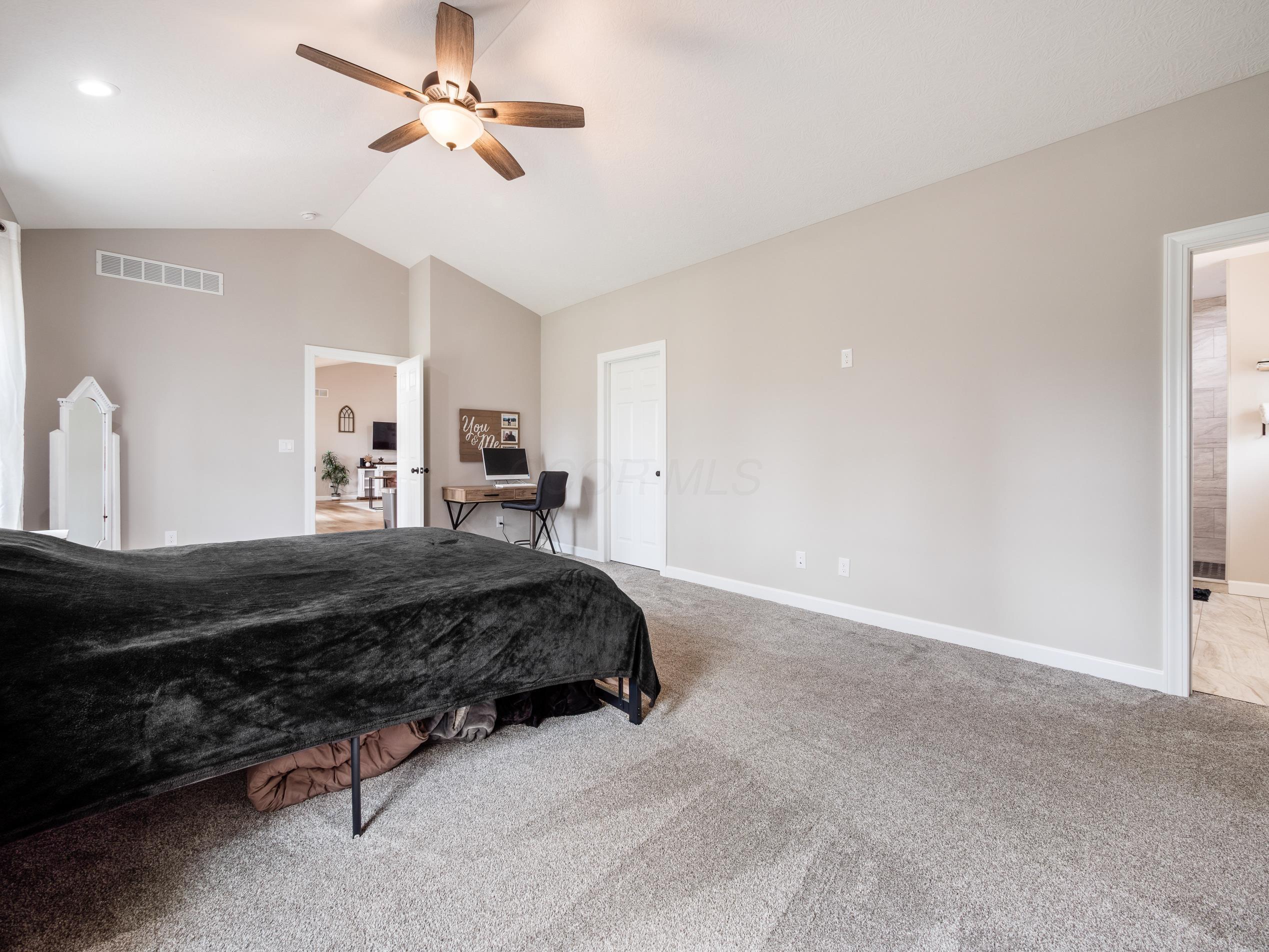 3010 Corbin Drive, Zanesville, Ohio image 15
