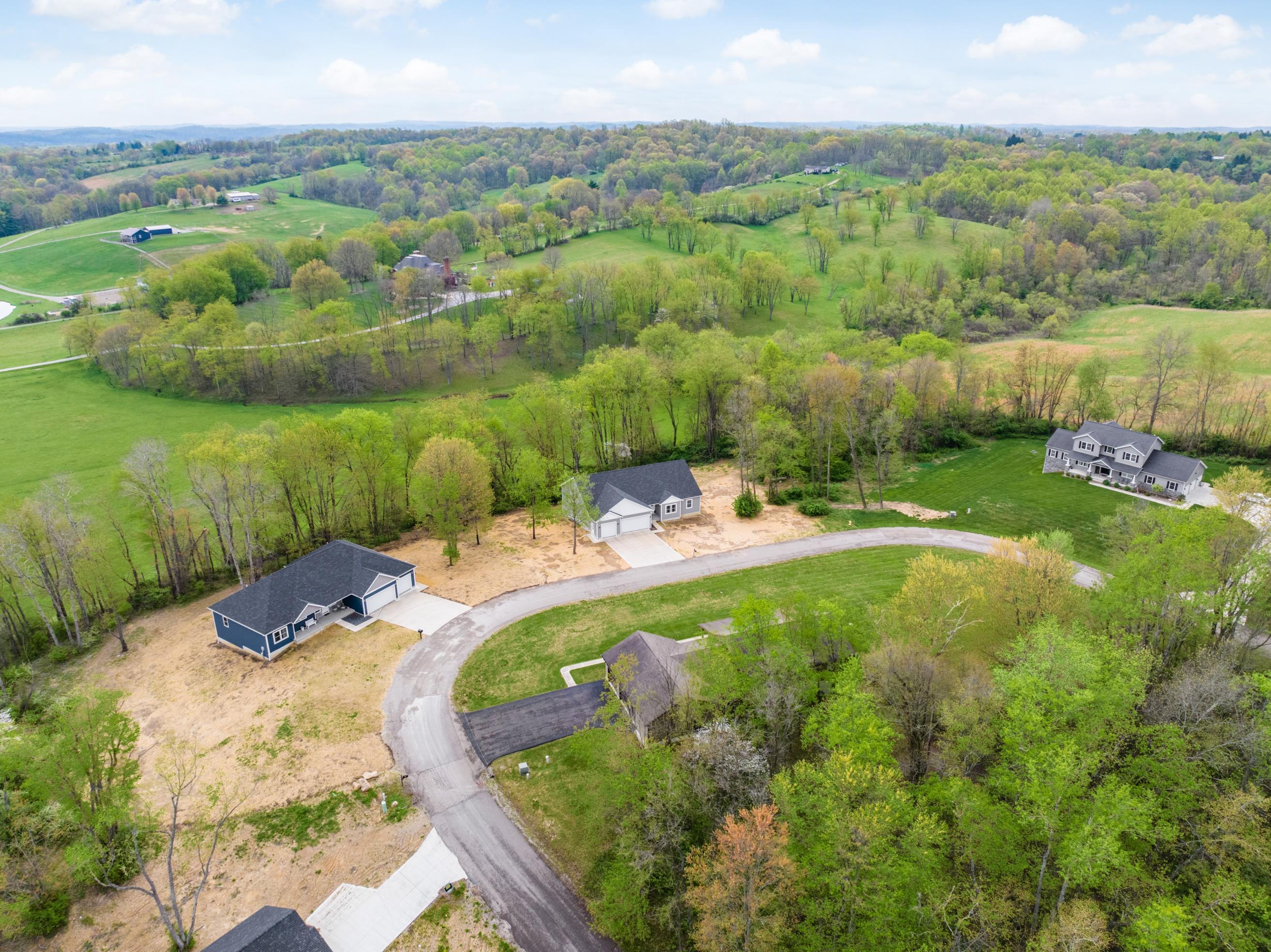 3010 Corbin Drive, Zanesville, Ohio image 37