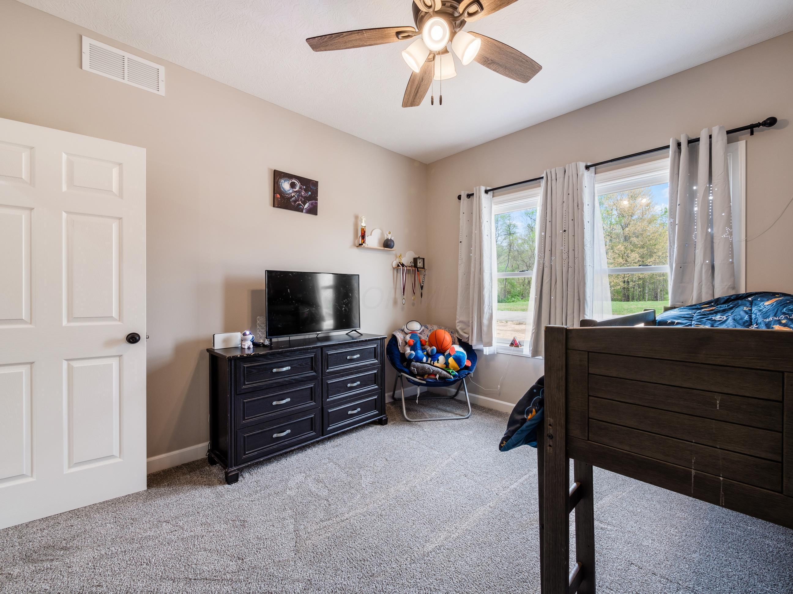 3010 Corbin Drive, Zanesville, Ohio image 25