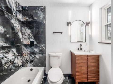 Tiny photo for 3474 Independence Street, Grove City, OH 43123 (MLS # 225045515)