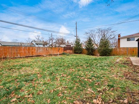 Tiny photo for 3474 Independence Street, Grove City, OH 43123 (MLS # 225045515)