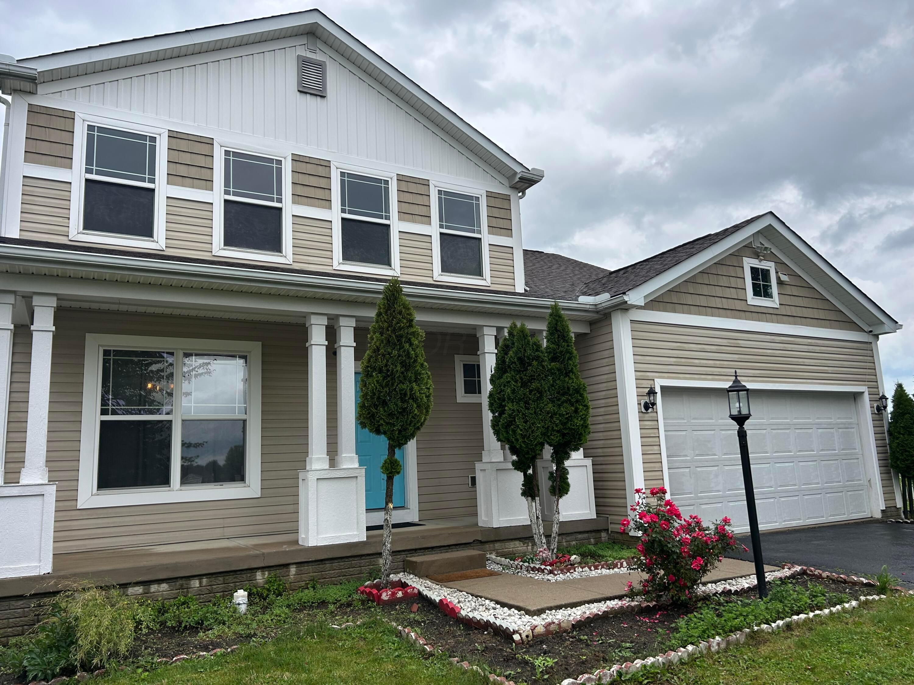 1021 Taylor Glen Boulevard, Pataskala, Ohio image 1