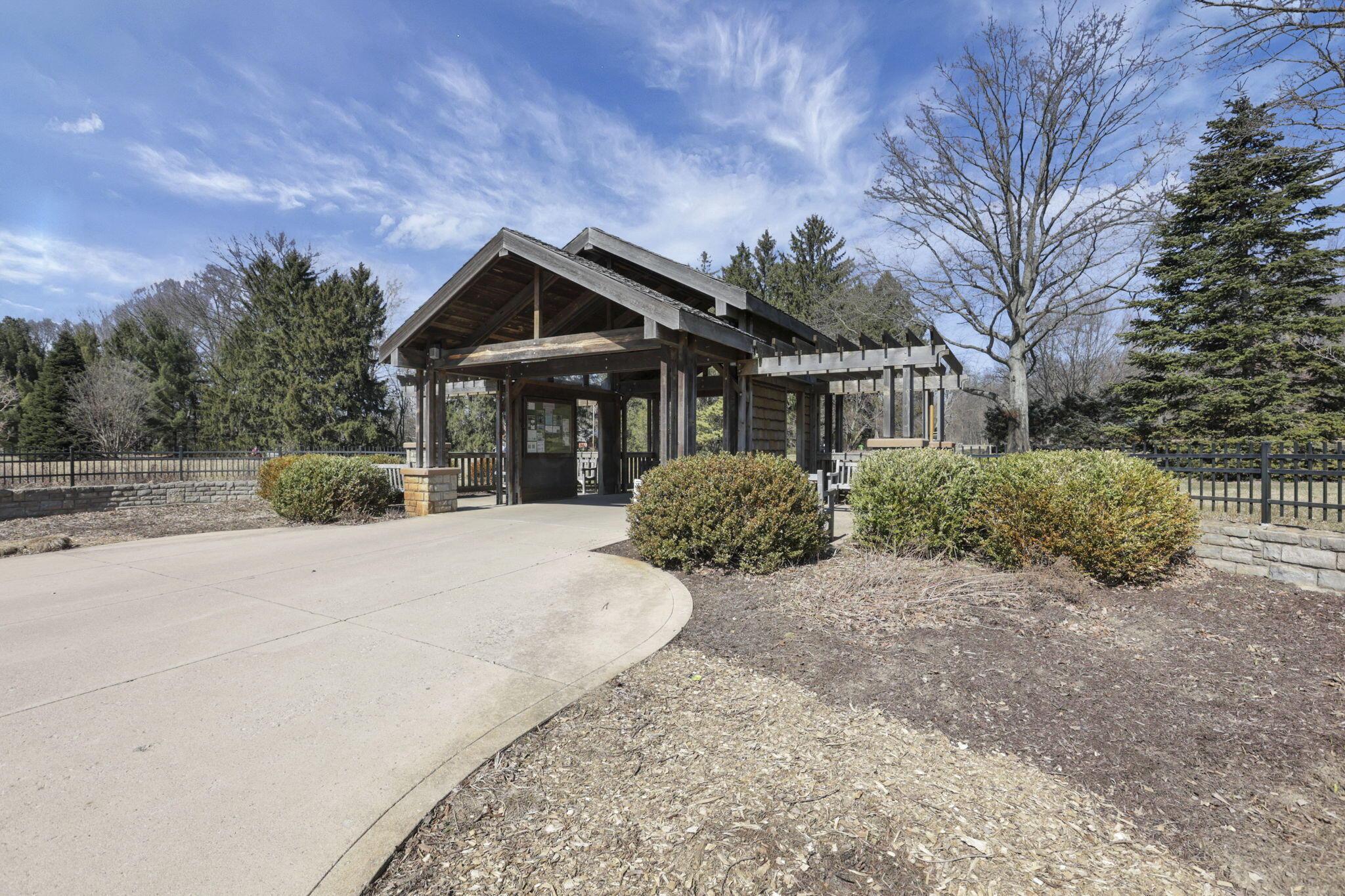 6221 Bader Road, Westerville, Ohio image 50