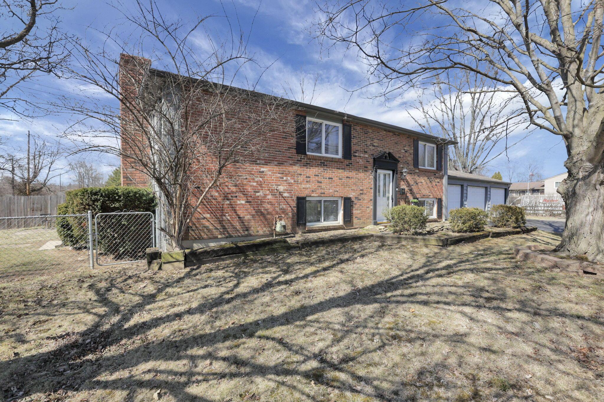 6221 Bader Road, Westerville, Ohio image 5