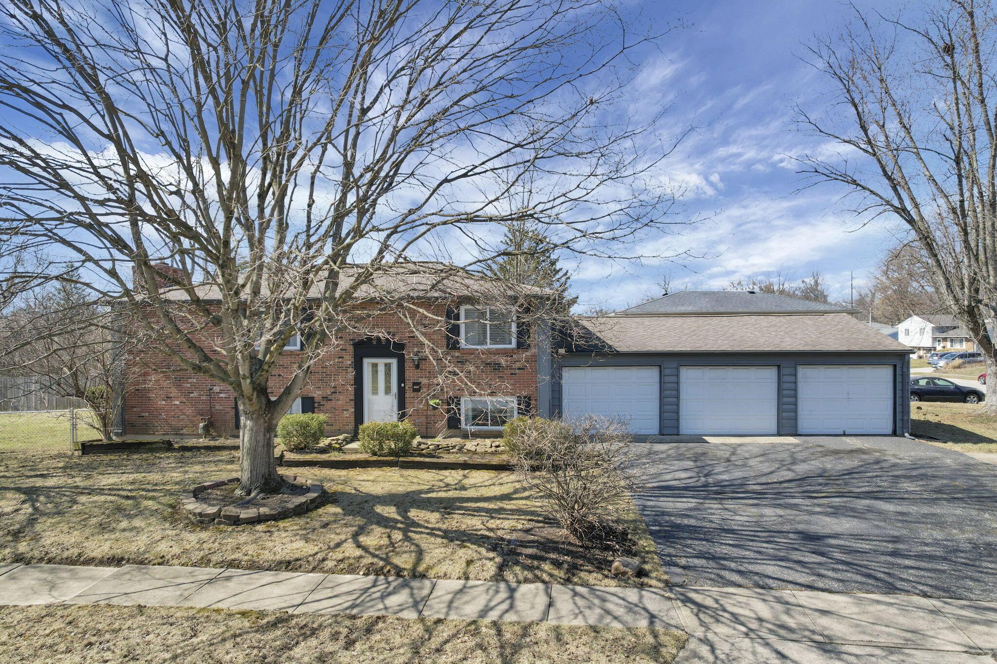 6221 Bader Road, Westerville, Ohio image 38