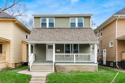 Photo of 210 S Terrace Avenue, Columbus, OH 43204 (MLS # 226007603)