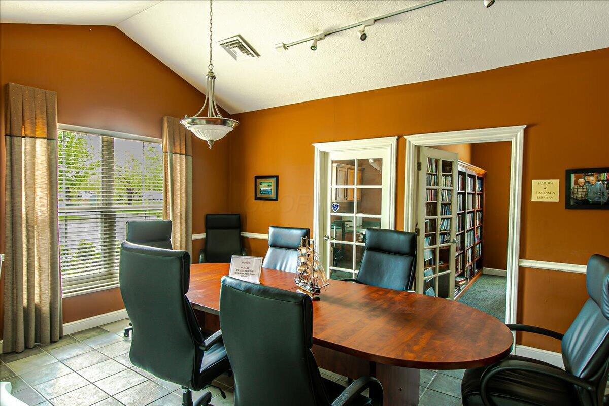 6227 Stonewalk Lane, New Albany, Ohio image 36