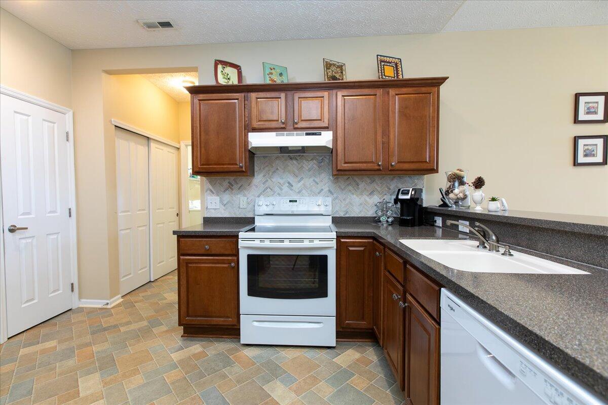 6227 Stonewalk Lane, New Albany, Ohio image 14