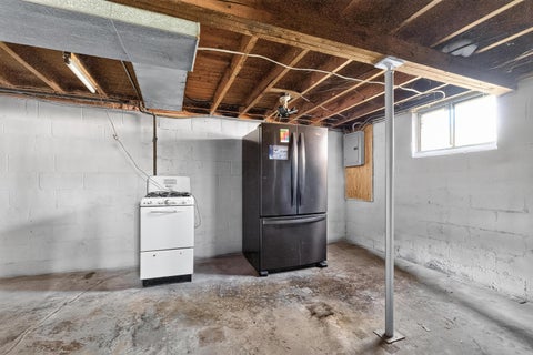 Tiny photo for 940 Underwood Avenue S, Marion, OH 43302 (MLS # 226037173)