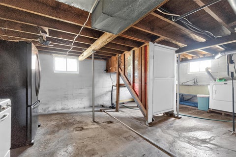 Tiny photo for 940 Underwood Avenue S, Marion, OH 43302 (MLS # 226037173)