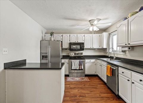 Tiny photo for 3724 County Road 11, Bellefontaine, OH 43311 (MLS # 225044739)