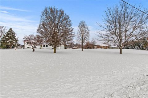 Tiny photo for 3724 County Road 11, Bellefontaine, OH 43311 (MLS # 225044739)
