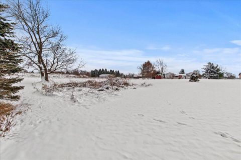 Tiny photo for 3724 County Road 11, Bellefontaine, OH 43311 (MLS # 225044739)