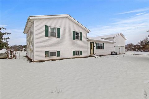 Tiny photo for 3724 County Road 11, Bellefontaine, OH 43311 (MLS # 225044739)