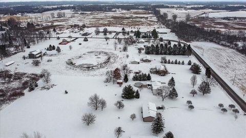 Tiny photo for 3724 County Road 11, Bellefontaine, OH 43311 (MLS # 225044739)