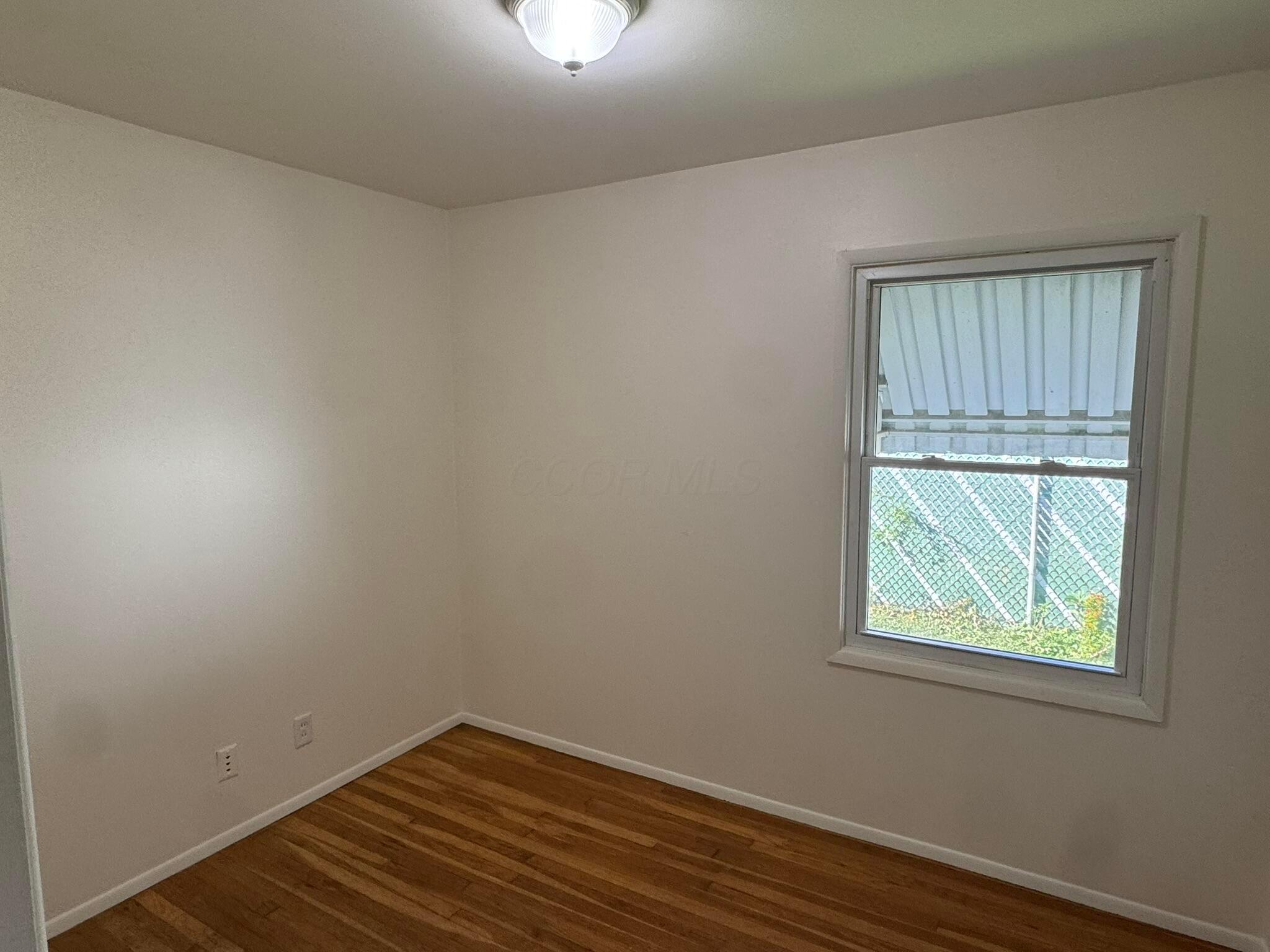 Columbus, Ohio 43221, United States, 1 Bedroom Bedrooms, ,2 BathroomsBathrooms,Residential,Active,237763