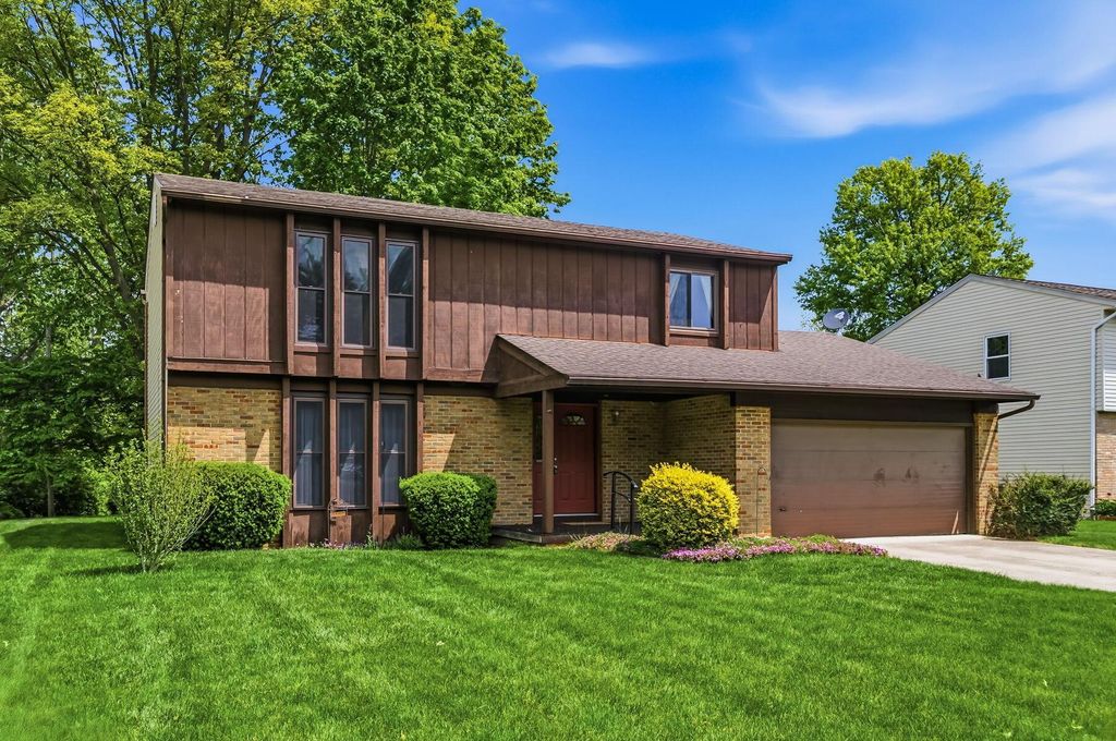 Photo of 72 Yorkshire Road, Delaware, OH 43015 (MLS # 226017399)