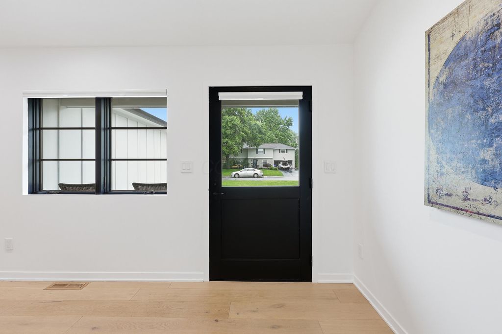 Photo of 2684 Westmont Boulevard, Columbus, OH 43221 (MLS # 226018537)