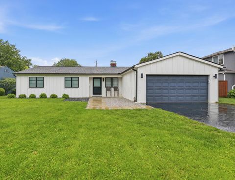 Photo of 2684 Westmont Boulevard, Columbus, OH 43221 (MLS # 226018537)