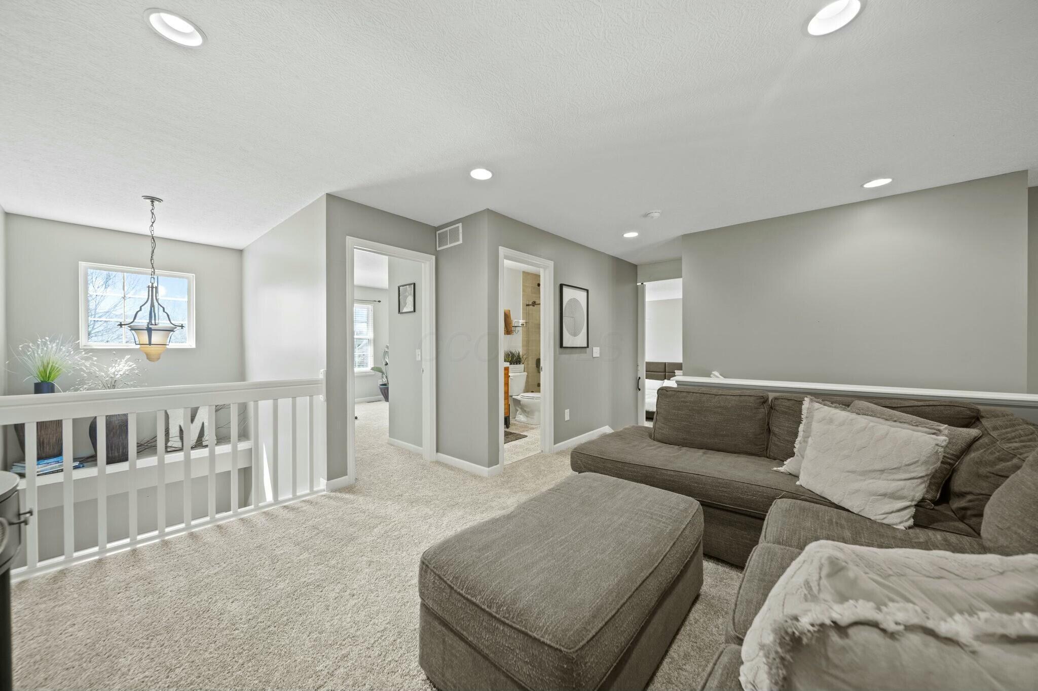 6038 Hampton Corners Cors, Hilliard, Ohio image 39