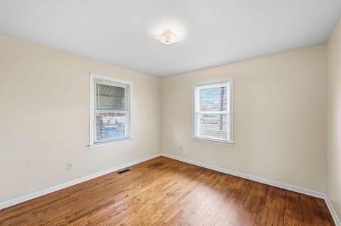 Tiny photo for 925 Kinnear Road, Columbus, OH 43212 (MLS # 226005249)