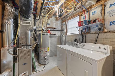 Tiny photo for 6242 Needletail Road 33 #33, Columbus, OH 43230 (MLS # 226007018)