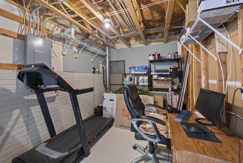 Tiny photo for 6242 Needletail Road 33 #33, Columbus, OH 43230 (MLS # 226007018)