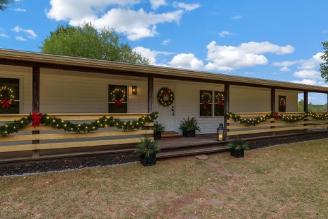 Photo of 13303 Douglas Lane Road, Centerburg, OH 43011 (MLS # 225034985)