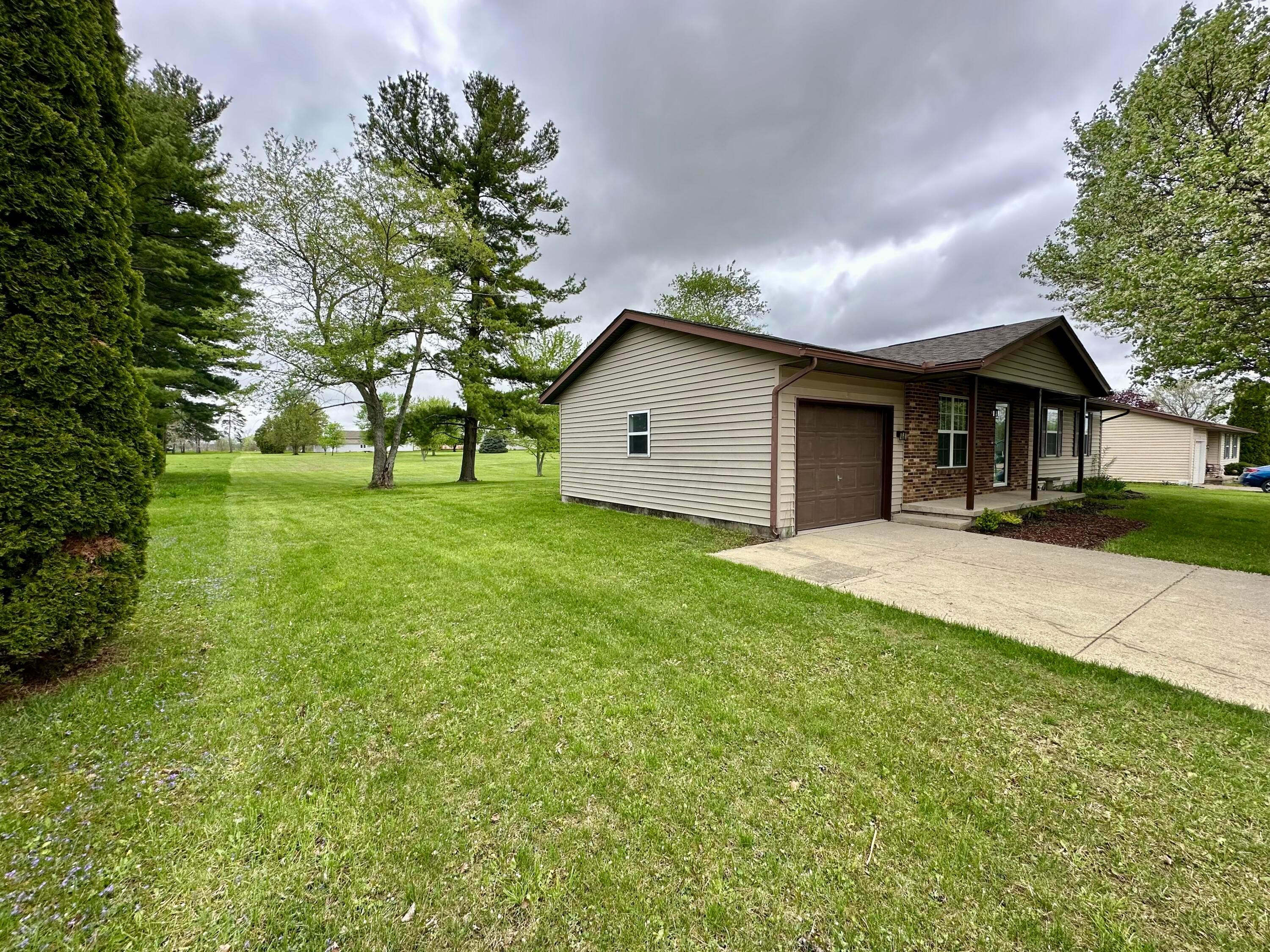 20 Lloyd Drive, North Lewisburg, Ohio image 3