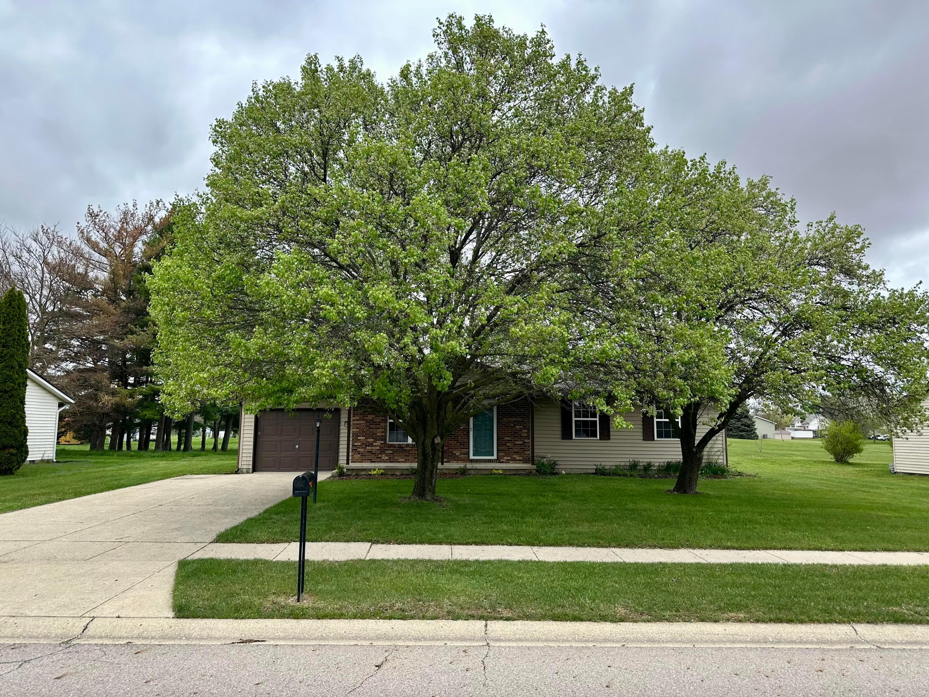20 Lloyd Drive, North Lewisburg, Ohio image 1