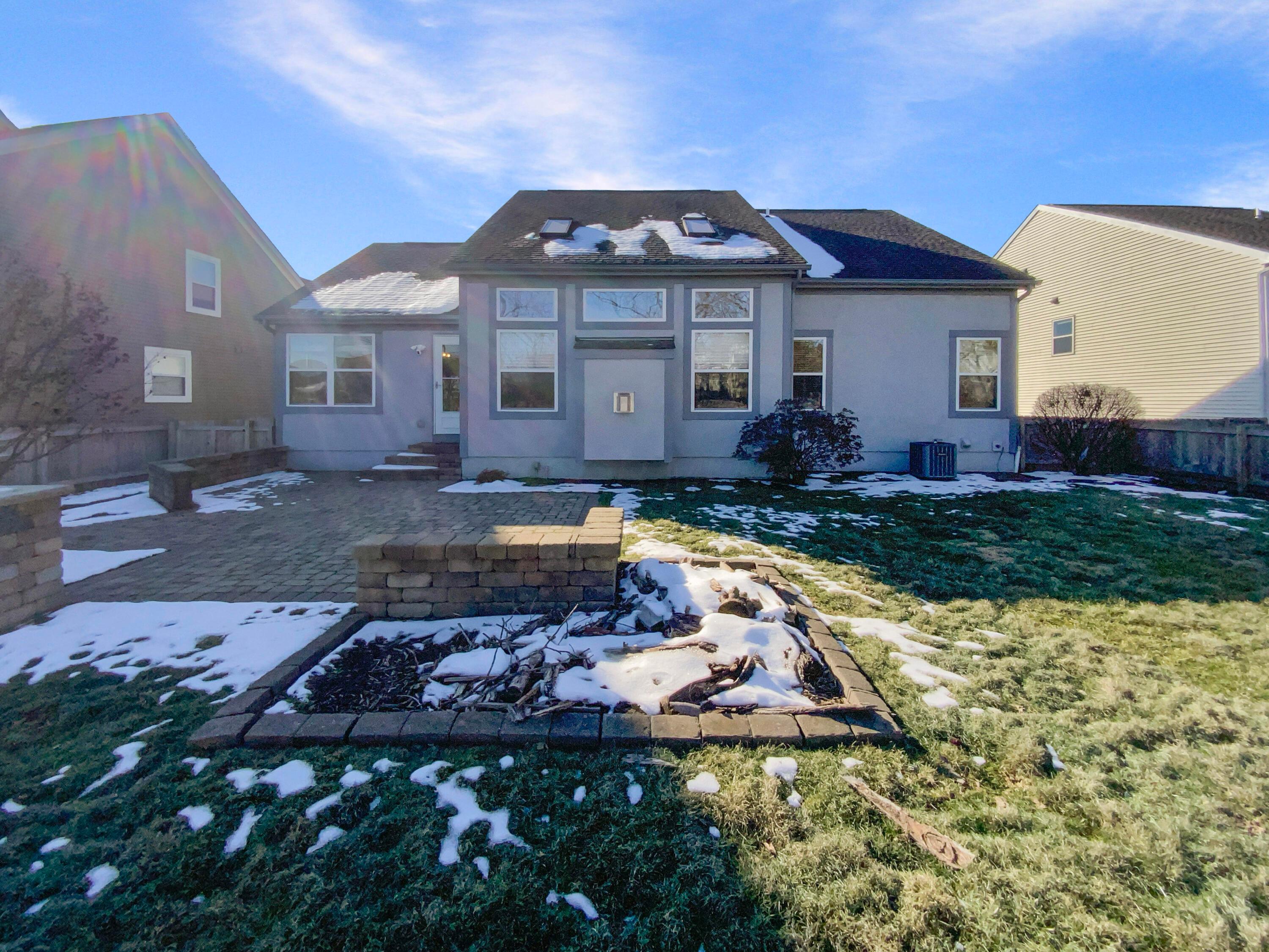 730 Streamwater Drive, Blacklick, Ohio image 8