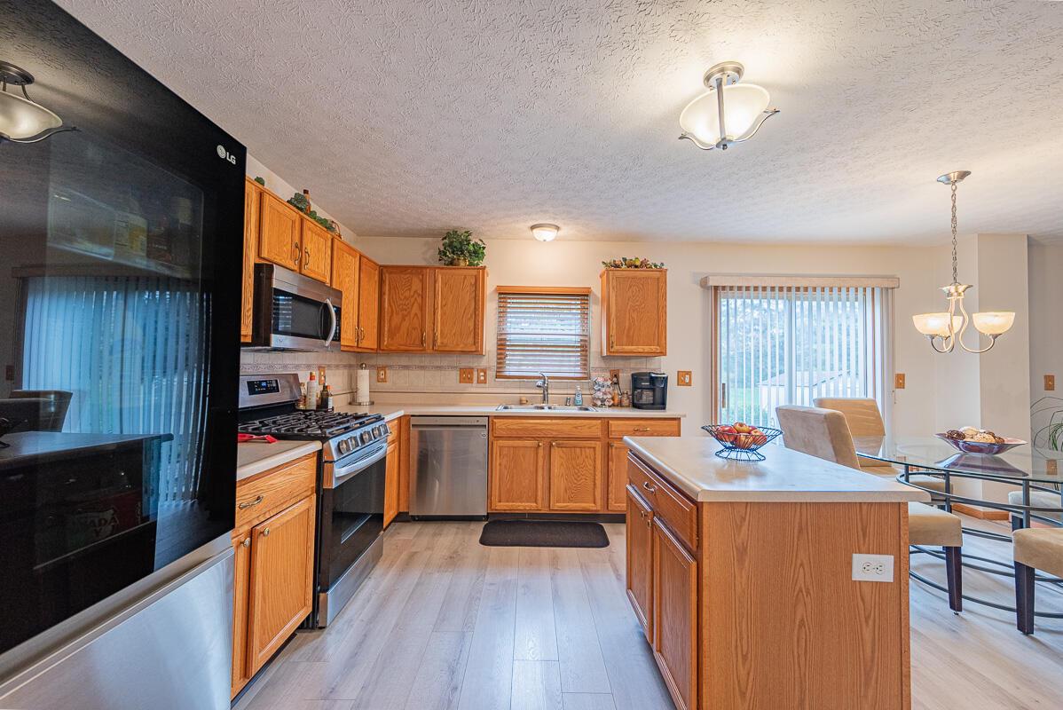 133 Barry Knoll Drive, Pataskala, Ohio image 9