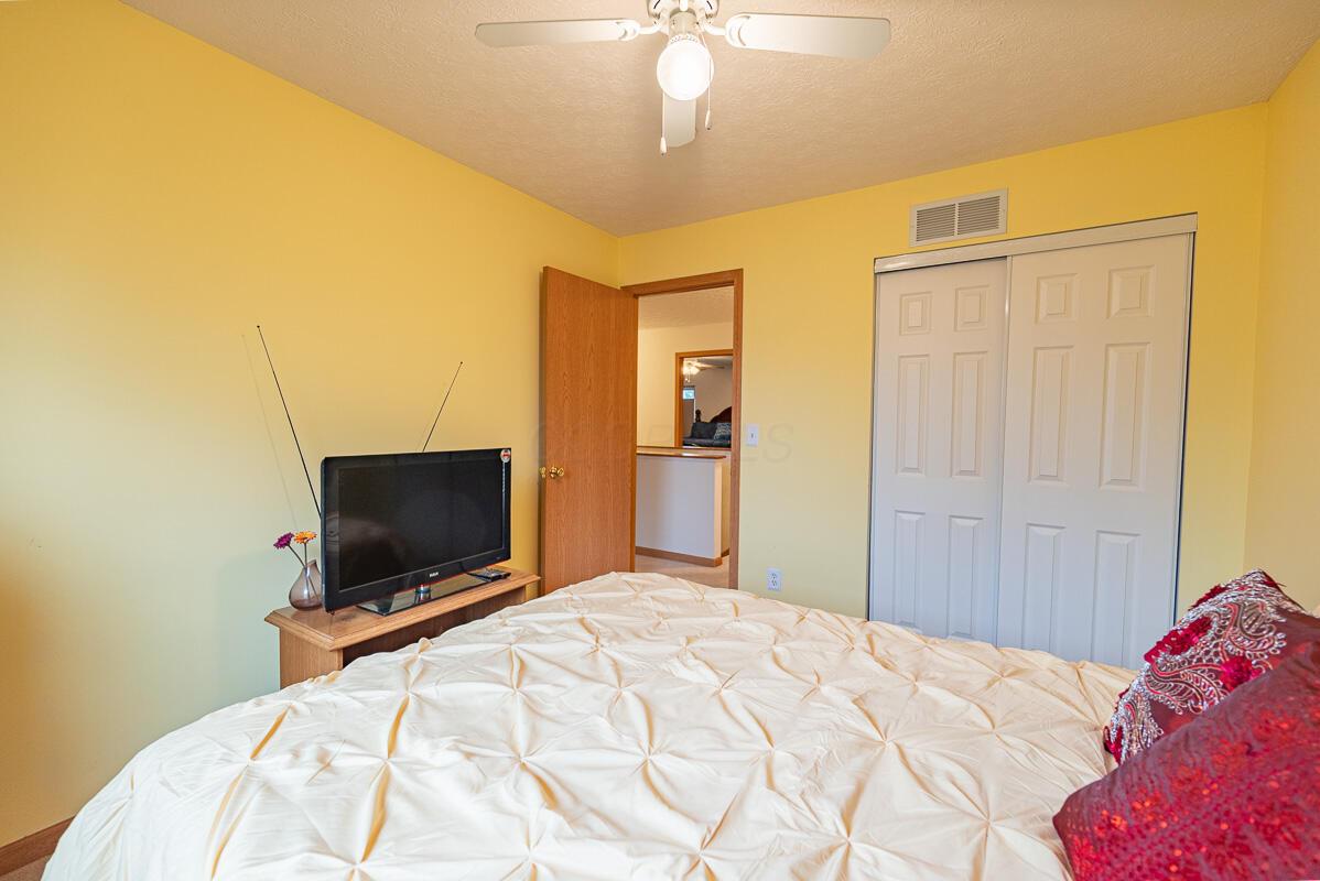 133 Barry Knoll Drive, Pataskala, Ohio image 22