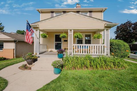 Photo of 867 Oxley Road, Columbus, OH 43212 (MLS # 226024356)