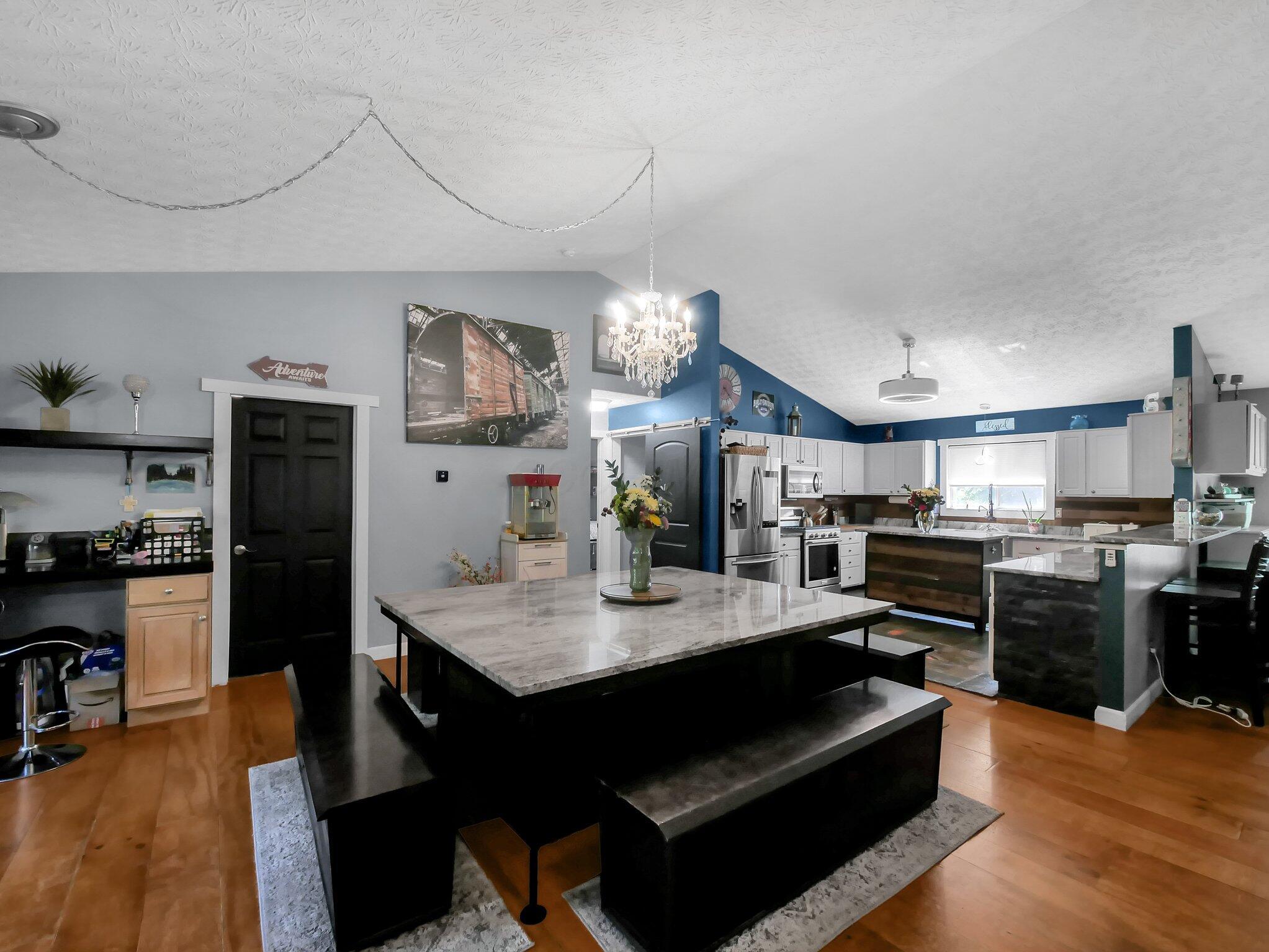 3027 Landen Farm Road, Hilliard, Ohio image 4