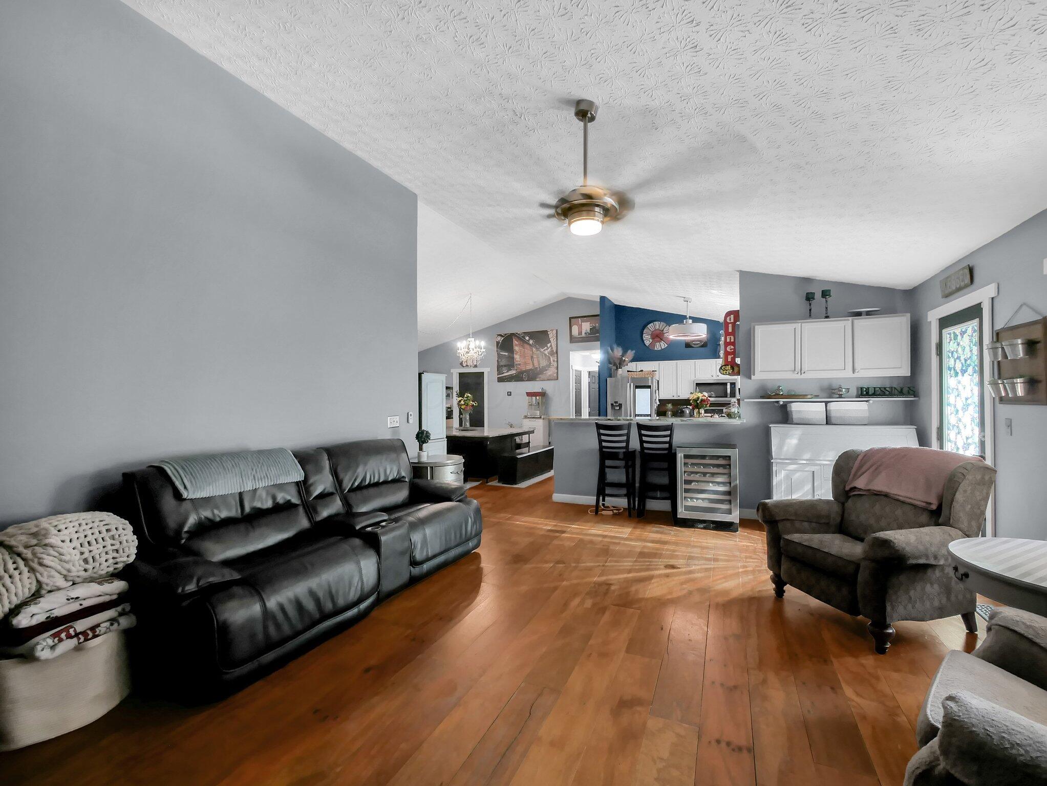 3027 Landen Farm Road, Hilliard, Ohio image 7