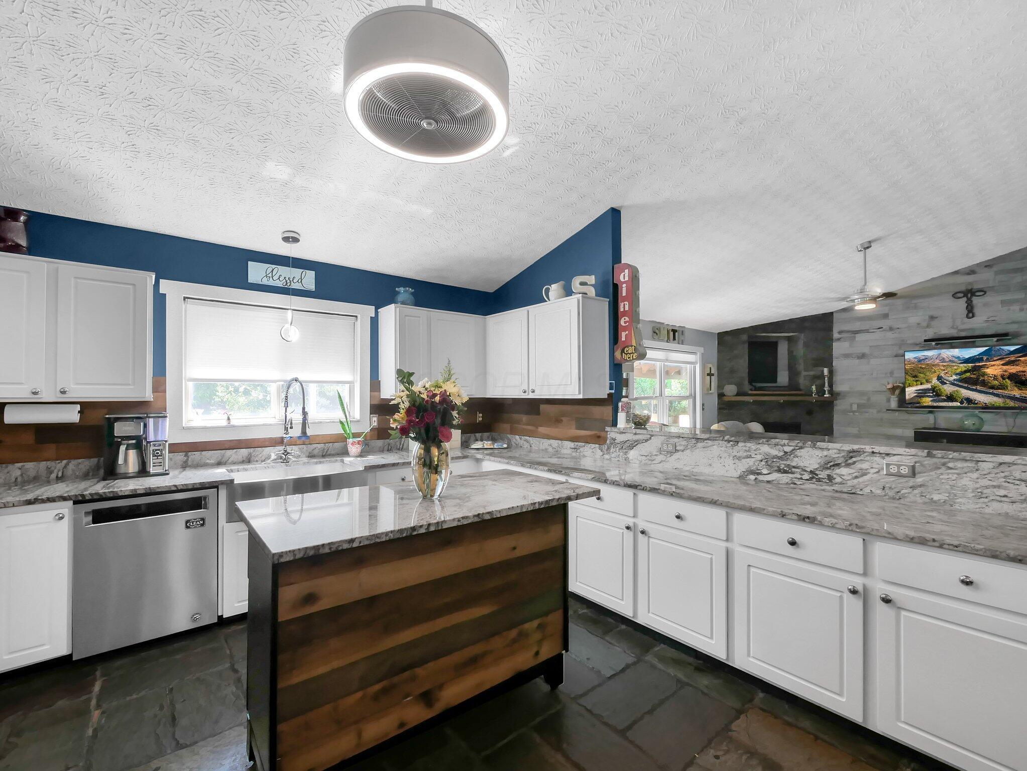 3027 Landen Farm Road, Hilliard, Ohio image 9
