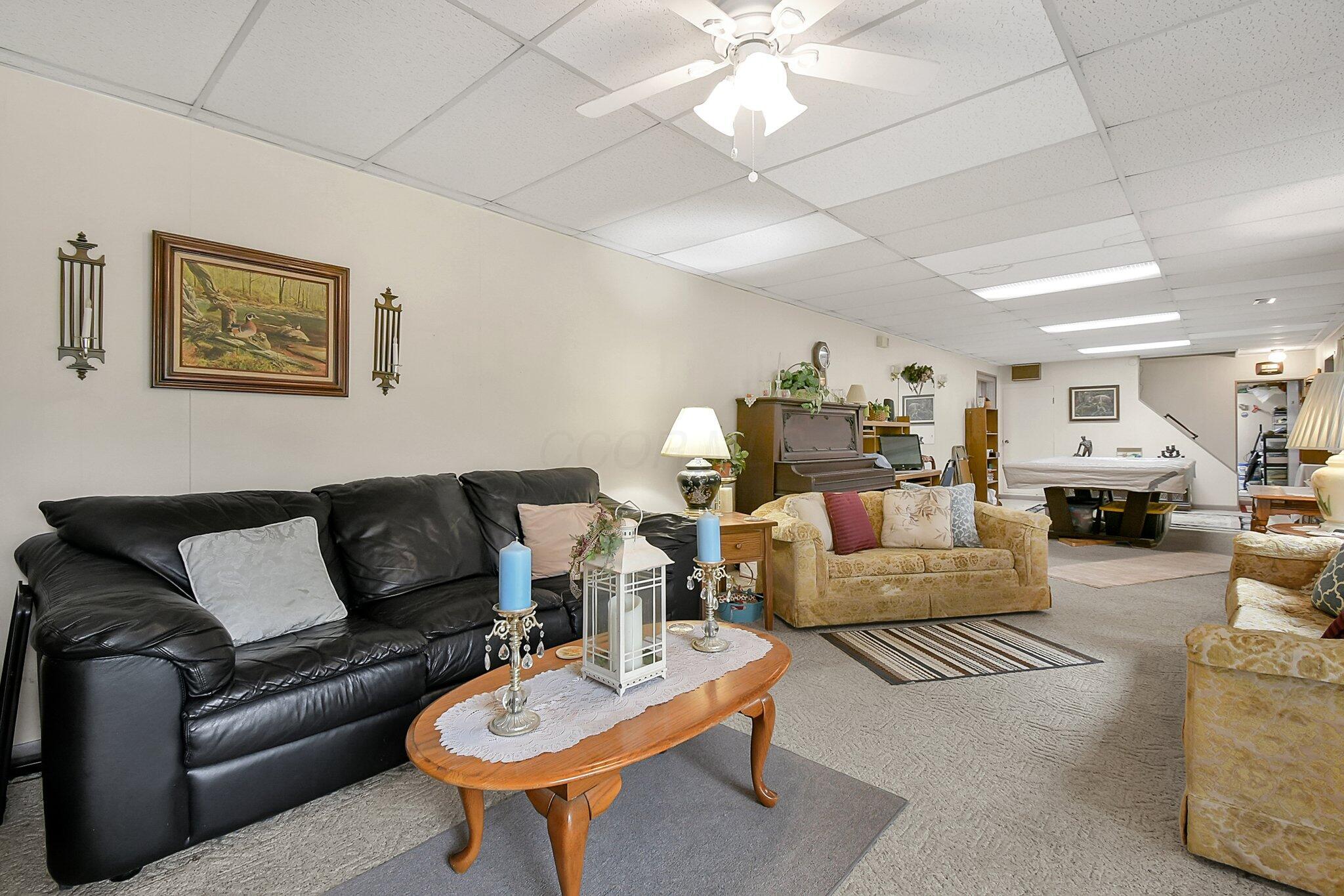 2116 Dunzweiler Drive, Zanesville, Ohio image 25