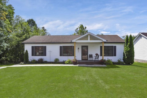Photo for 822 Winesap Circle
