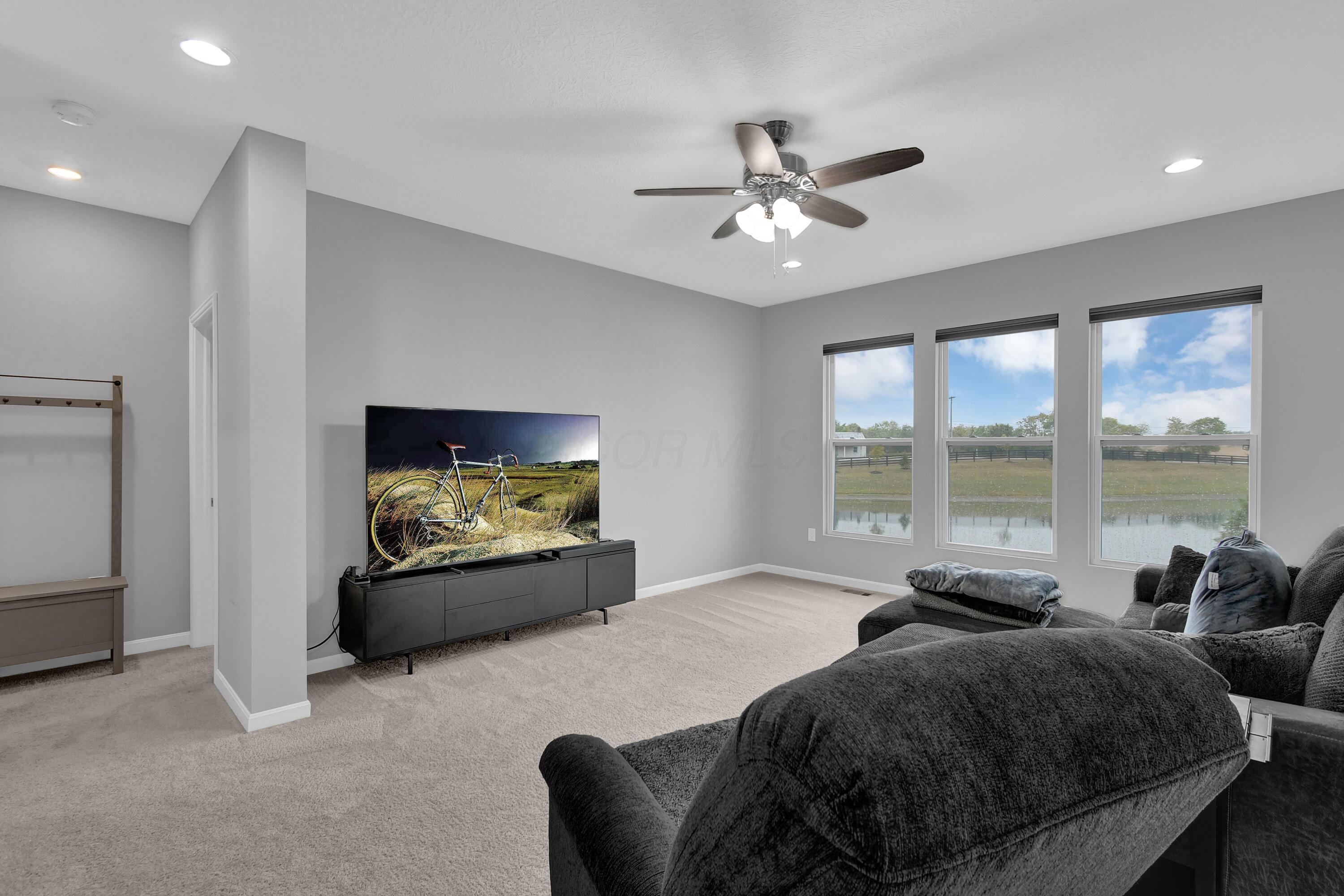 7 Erin Hills Road, Commercial Point, Ohio image 13