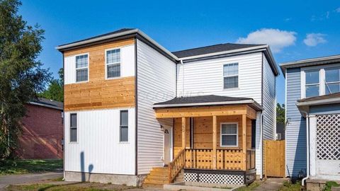 Photo of 150 N 22nd Street, Columbus, OH 43203 (MLS # 226018577)