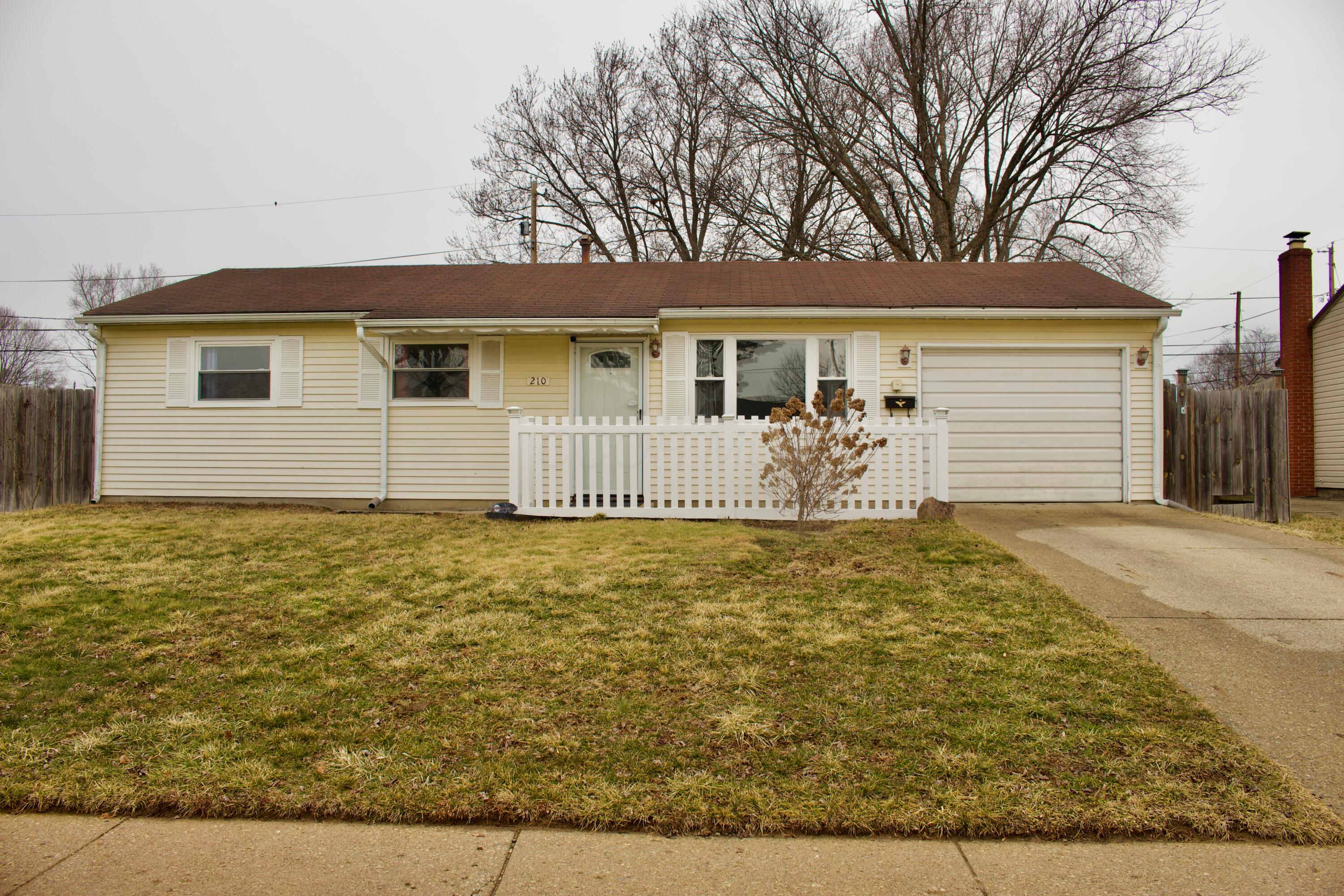 210 Fieldpoint Road, Heath, Ohio image 2