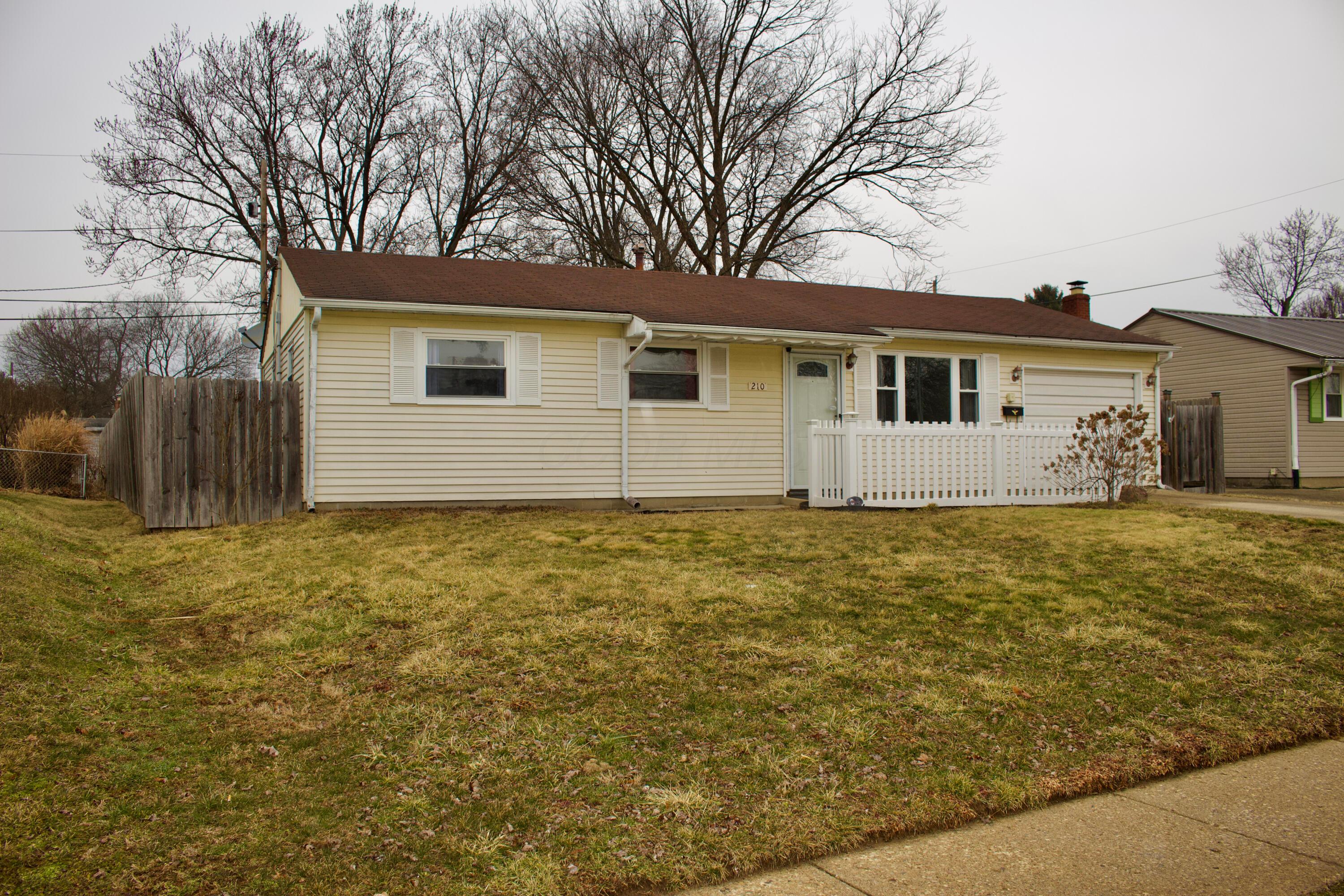 210 Fieldpoint Road, Heath, Ohio image 3