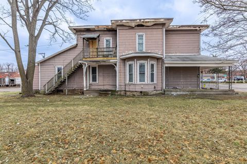 Tiny photo for 302 W Pleasant Street, Springfield, OH 45506 (MLS # 226002370)
