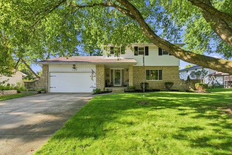 Photo of 727 Old Coach Road, Westerville, OH 43081 (MLS # 226032806)