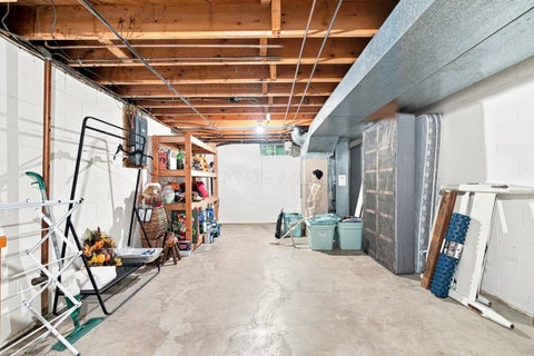 Tiny photo for 727 Old Coach Road, Westerville, OH 43081 (MLS # 226032806)