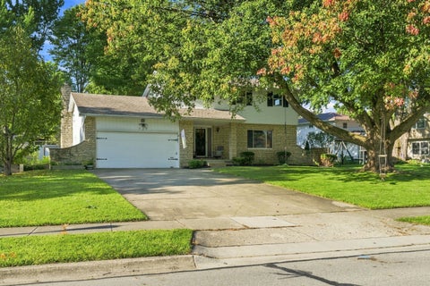 Tiny photo for 727 Old Coach Road, Westerville, OH 43081 (MLS # 226032806)