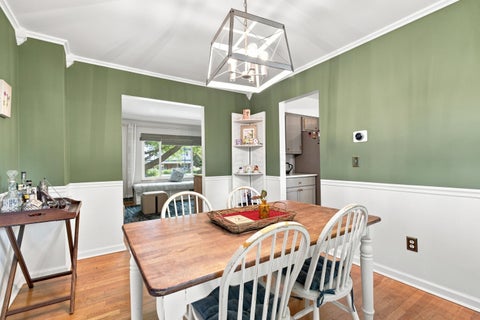 Tiny photo for 727 Old Coach Road, Westerville, OH 43081 (MLS # 226032806)