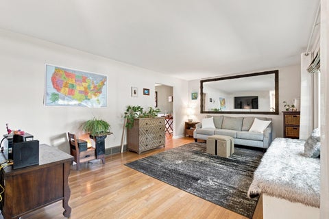 Tiny photo for 727 Old Coach Road, Westerville, OH 43081 (MLS # 226032806)